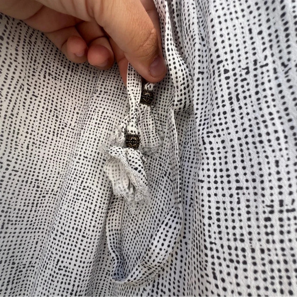 Dress Forum Black White Adjustable Straps Polkadot Jumpsuit Pockets Small - Picture 10 of 13